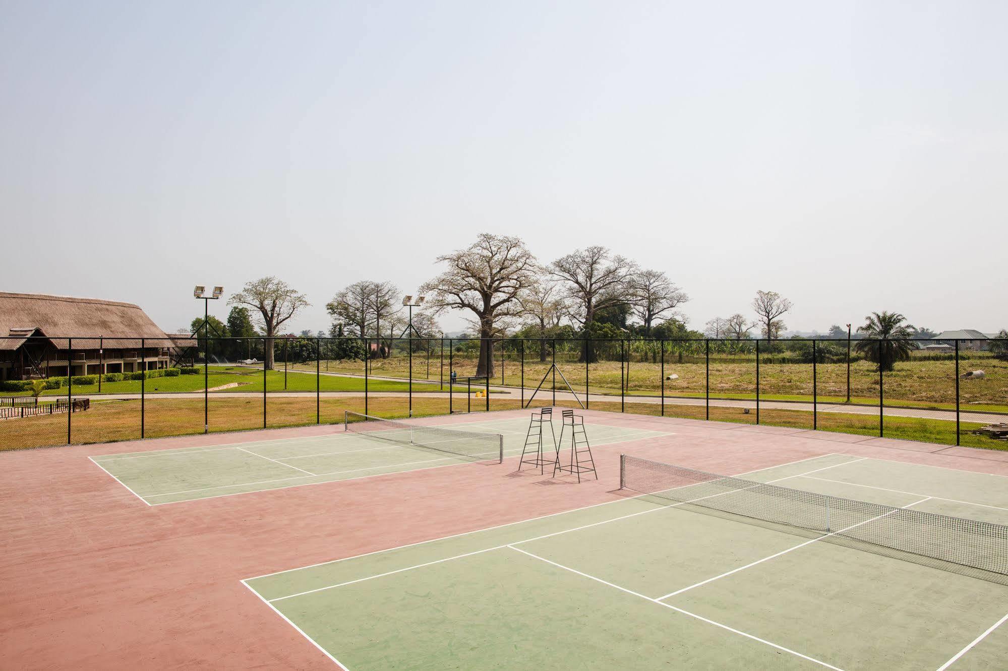 The Royal Senchi Hotel And Resort Akosombo Esterno foto